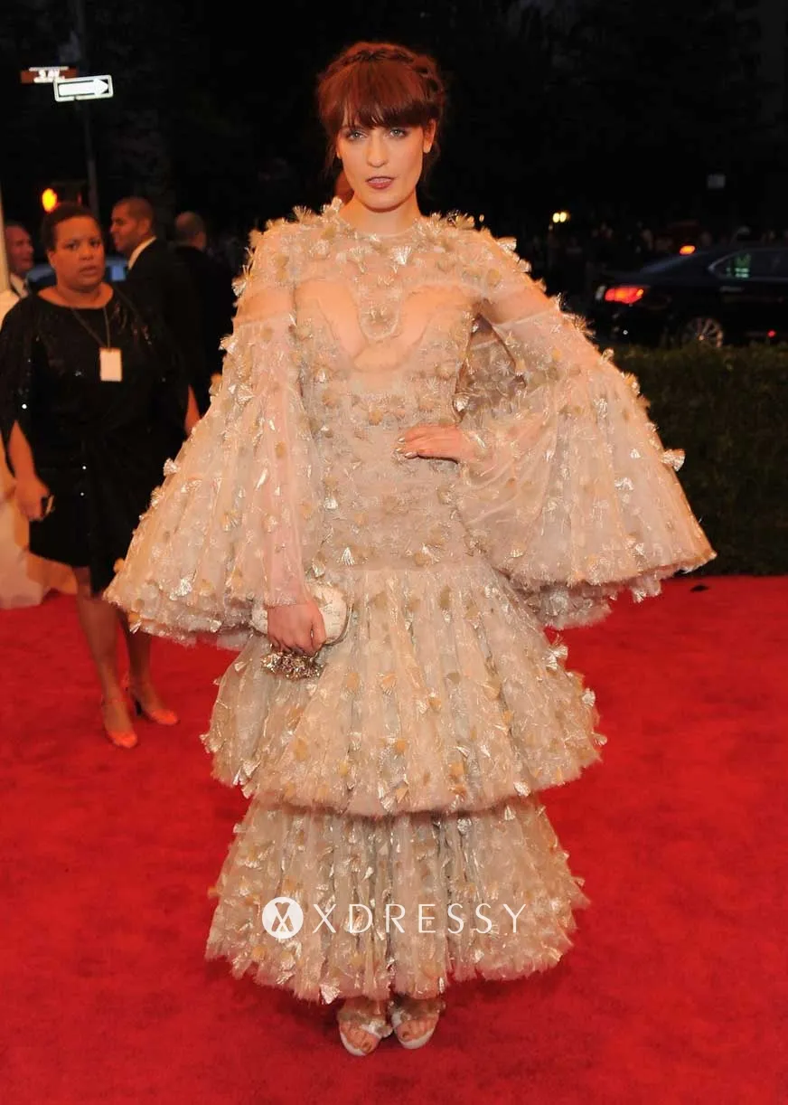 Florence Welch romantic dress at 2012 Met Gala Florence Welch romantic dress at 2012 Met Gala