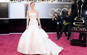 stunning dresses from oscars 2013