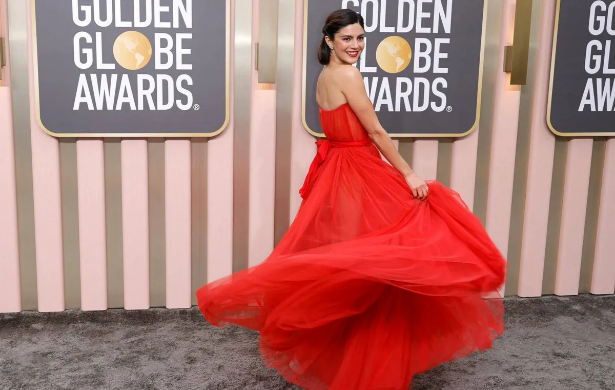 dresses from the 2023 Golden Globes red carpet