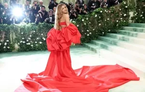 2024 met gala red carpet celebrity dresses we love