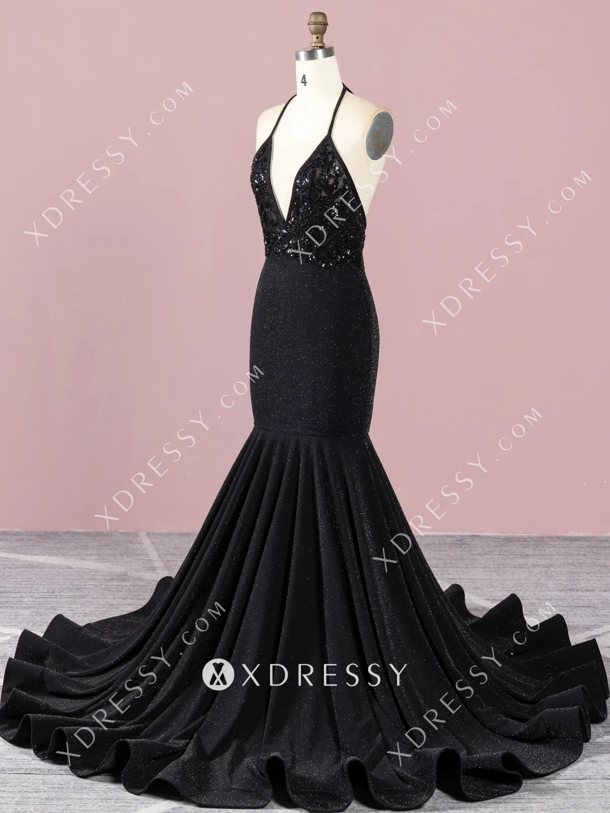 Black Lace Glossy Fabric Halter Trumpet Prom Dress - Xdressy