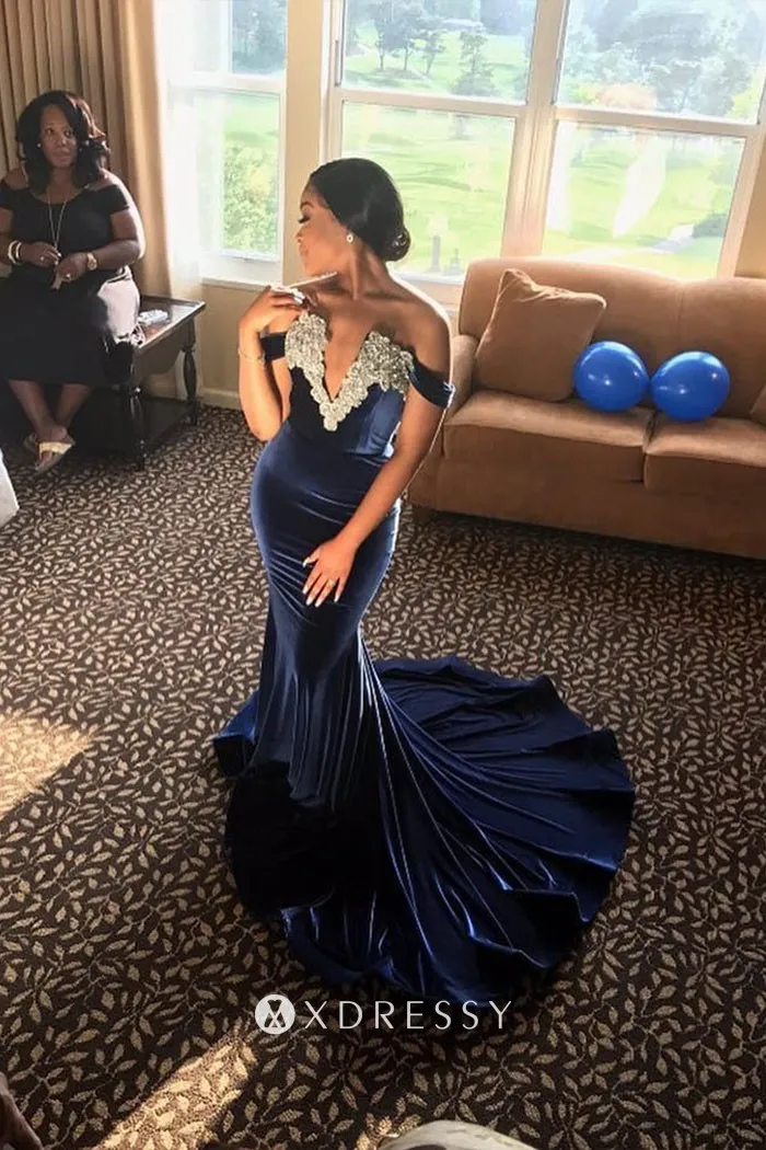 dark navy velvet lace appliqued V neck prom dress