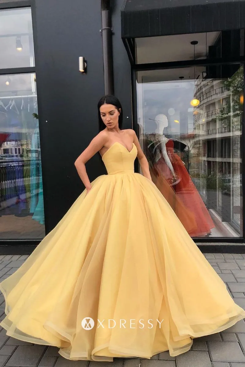 strapless V neck yellow tulle prom ball gown strapless V neck yellow tulle prom ball gown