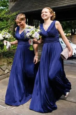 pleated V neck sleeveless blue bridesmaid dresses