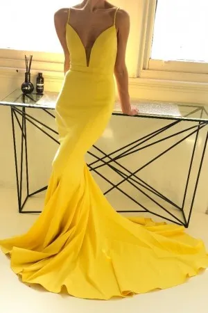 daisy yellow mermaid prom dress with long train