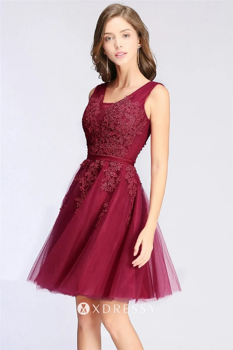 V neck lace and tulle short homecoming dress