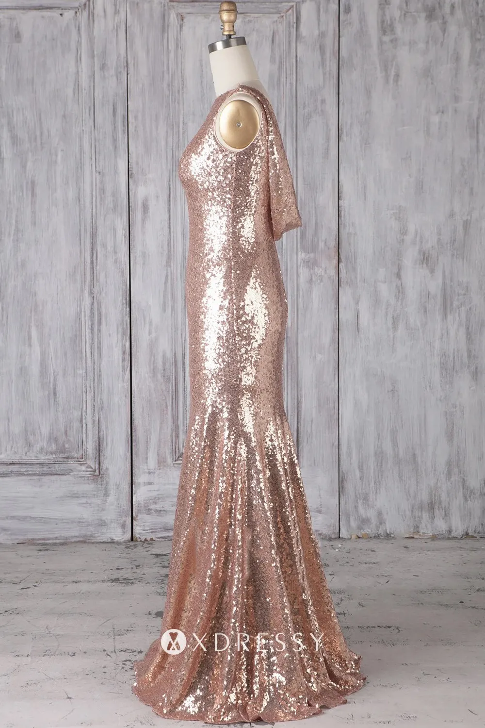 sleeveless floor length rose gold trumpet dress