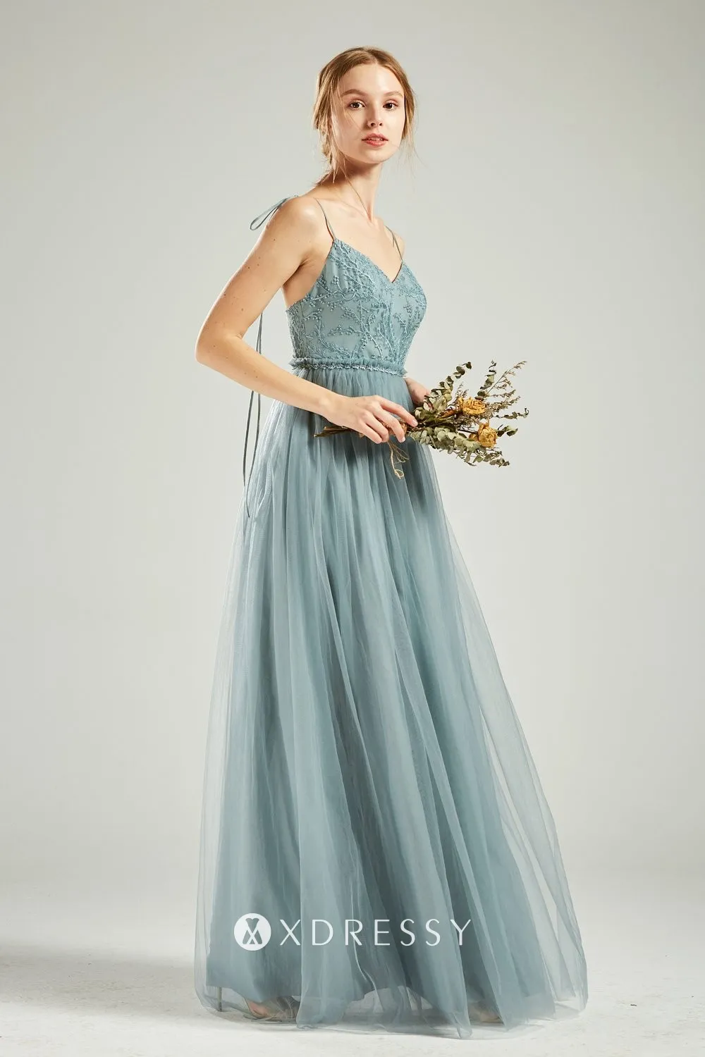Dusty blue lace appliqued tulle overlay thin straps fancy dress Dusty blue lace appliqued tulle overlay thin straps fancy dress
