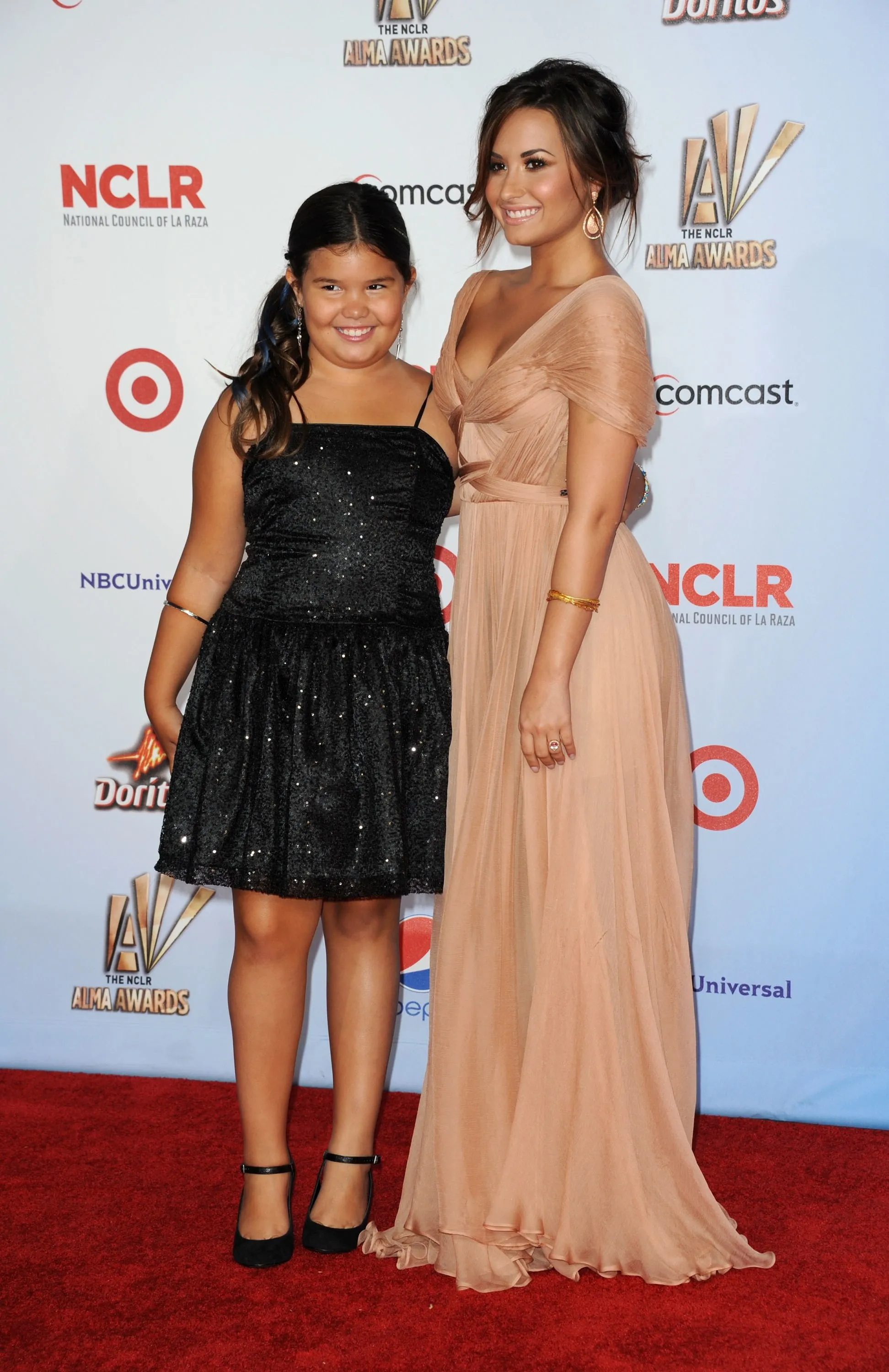 demi lovato pleated camel celebrity prom dress demi lovato pleated camel celebrity prom dress