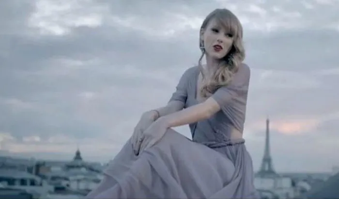 Taylor Swift dress in MV Begin Again