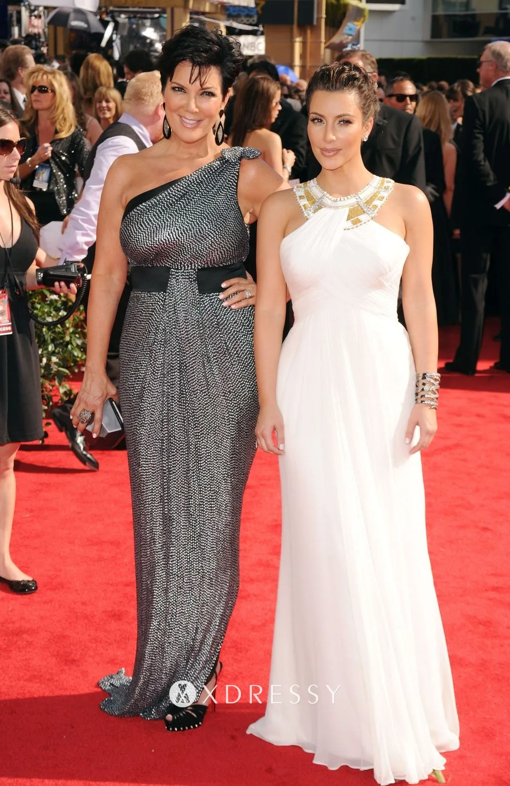Kim Kardashian white chiffon red carpet dress at 2010 Emmy Awards Kim Kardashian white chiffon red carpet dress at 2010 Emmy Awards