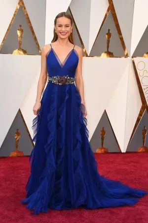 Brie Larson uniquely ruffled cobalt blue organza red carpet dress at Oscars 2016