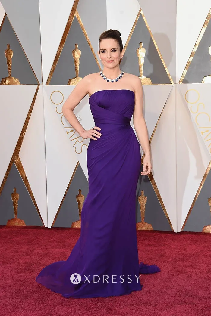 Tina Fey purple chiffon red carpet dress at Oscars 2016