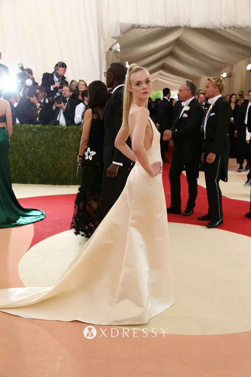 Elle Fanning nude satin simple long train red carpet prom dress