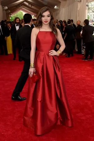 Hailee Steinfeld simple red satin red carpet dress at Met Gala 2015