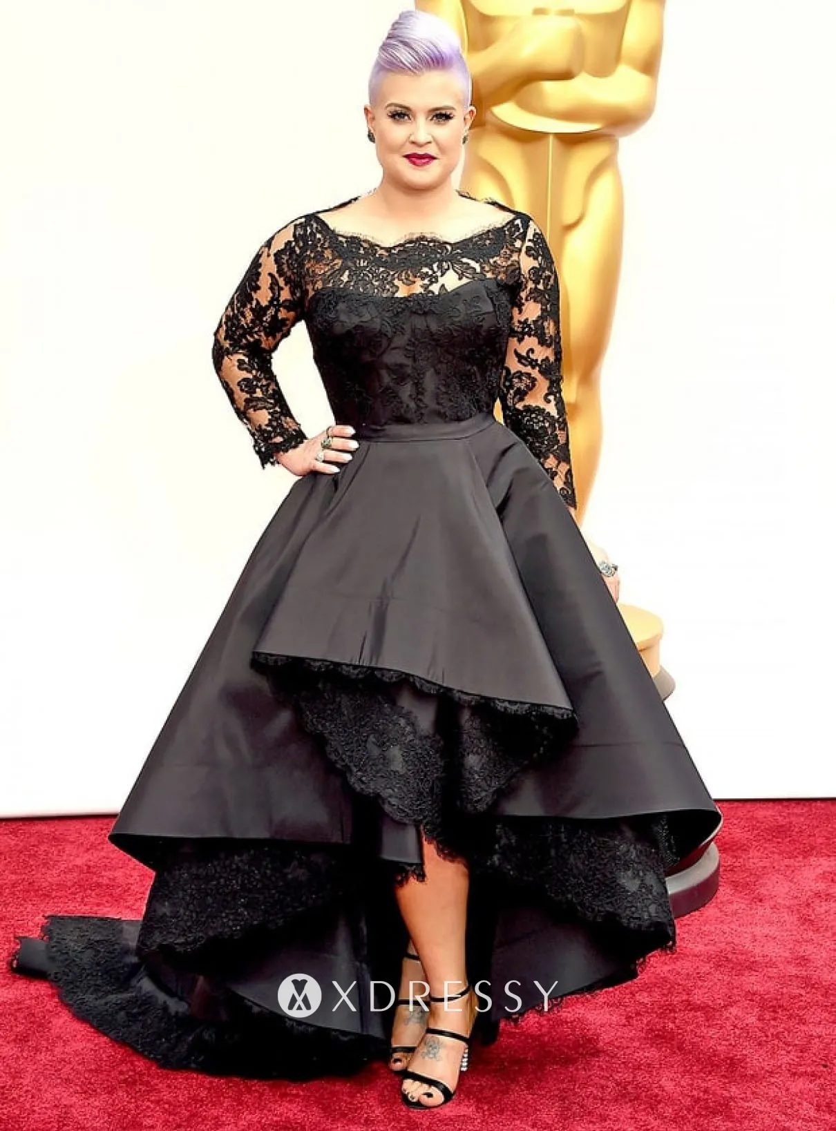 Kelly Osbourne black lace and satin red carpet gown Kelly Osbourne black lace and satin red carpet gown
