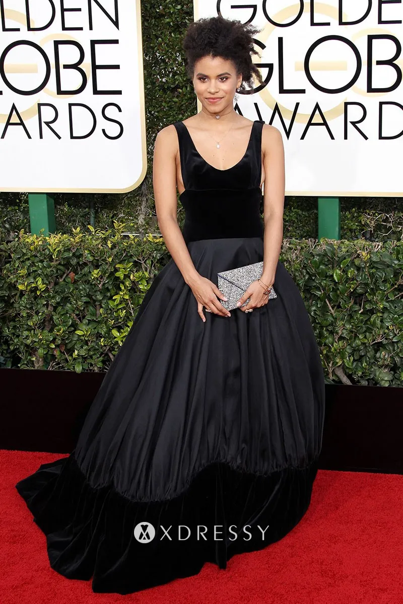Scoop neckline black red carpet dress Scoop neckline black red carpet dress