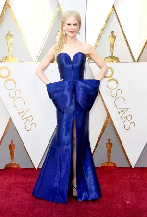 Nicole Kidman red carpet dress at Oscars 2018
