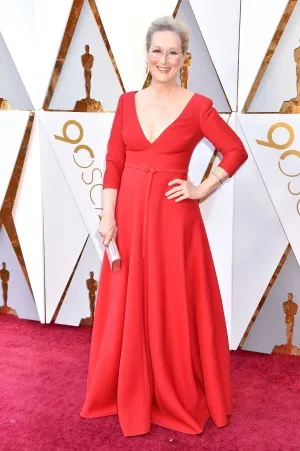 Meryl Streep red carpet dress at Oscars 2018