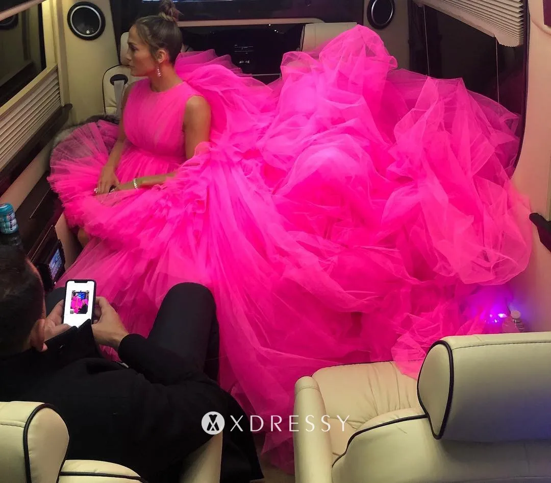 Jennifer Lopez hot pink tulle dress