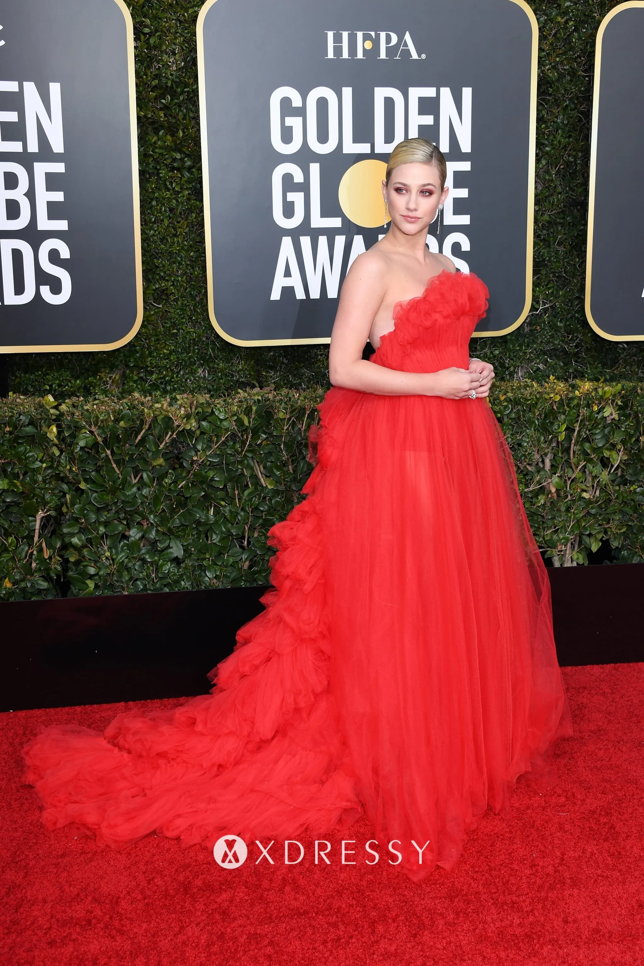 Lili Reinhart ruffled train red tulle celebrity prom dress