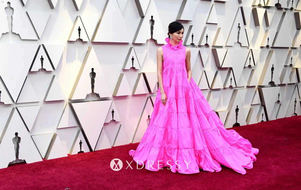 Sleeveless fuchsia red carpet celebrity dress on sale Sleeveless fuchsia red carpet celebrity dress on sale