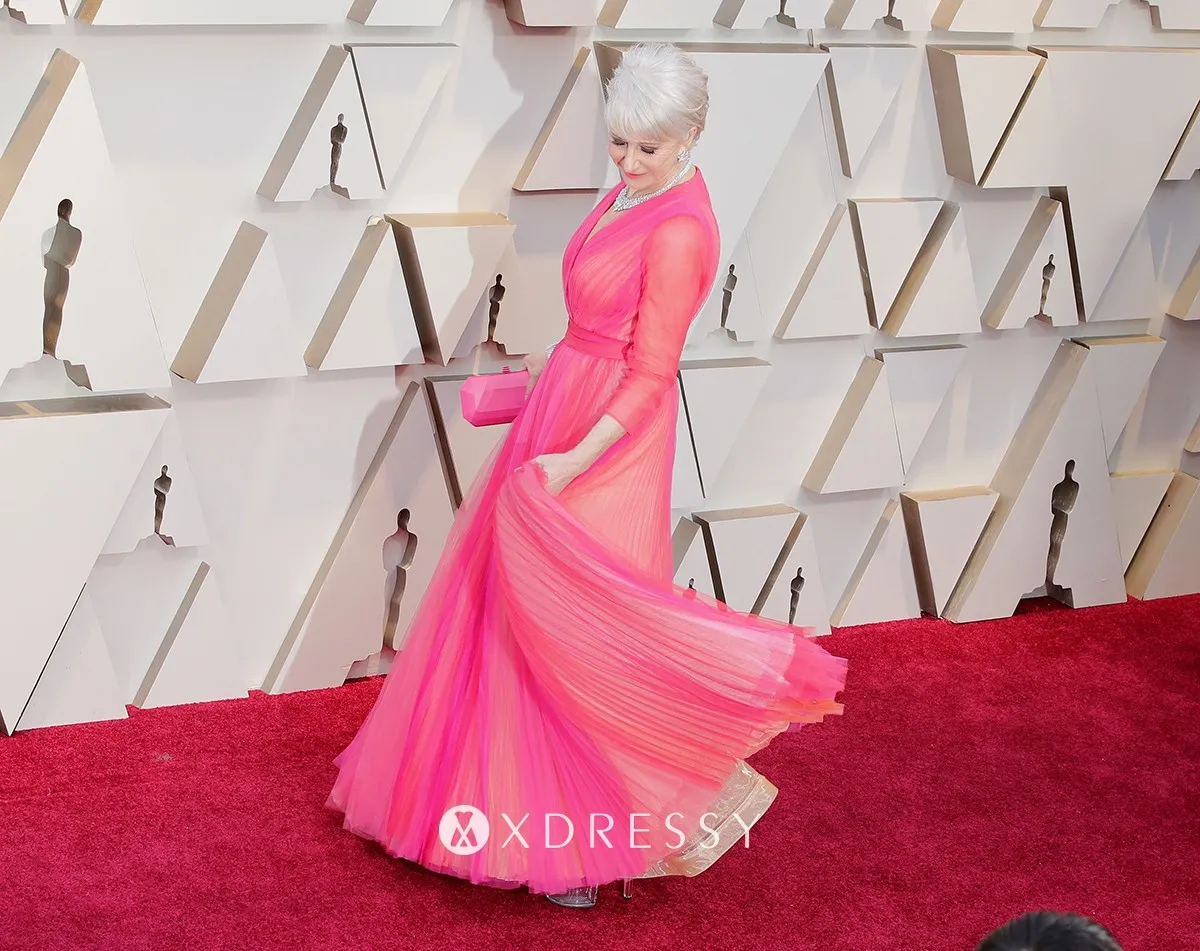 Helen Mirren pink A line long evening formal dress at Oscar 2019 Helen Mirren pink A line long evening formal dress at Oscar 2019