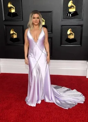 Maren Morris spaghetti straps beaded red carpet dress 2021 Grammys