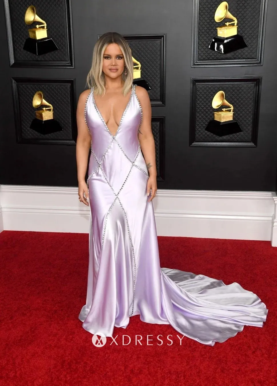 Maren Morris spaghetti straps beaded red carpet dress 2021 Grammys Maren Morris spaghetti straps beaded red carpet dress 2021 Grammys