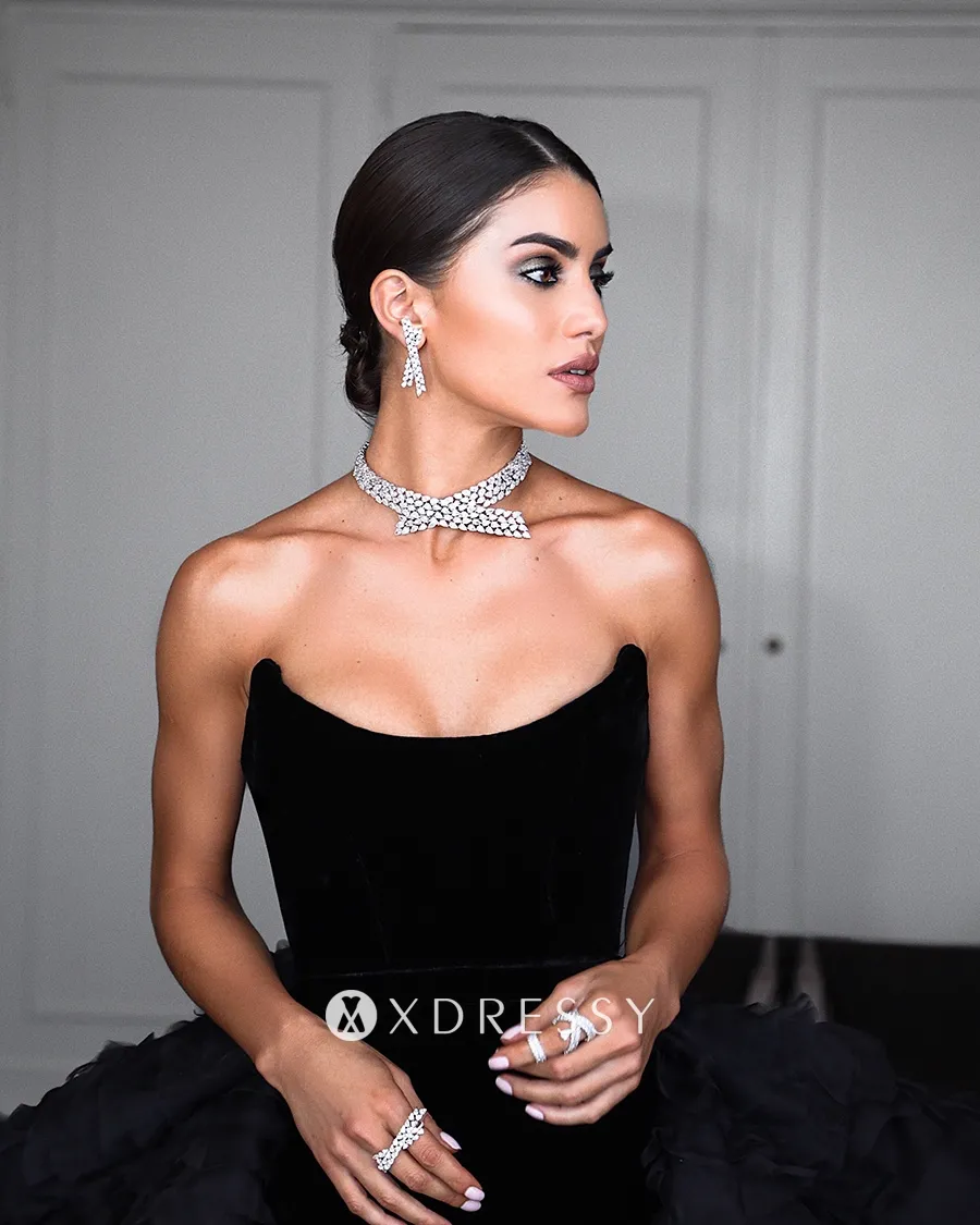 Camila Coehlo black velvet dress at the 2018 Cannes Film Festival Camila Coehlo black velvet dress at the 2018 Cannes Film Festival