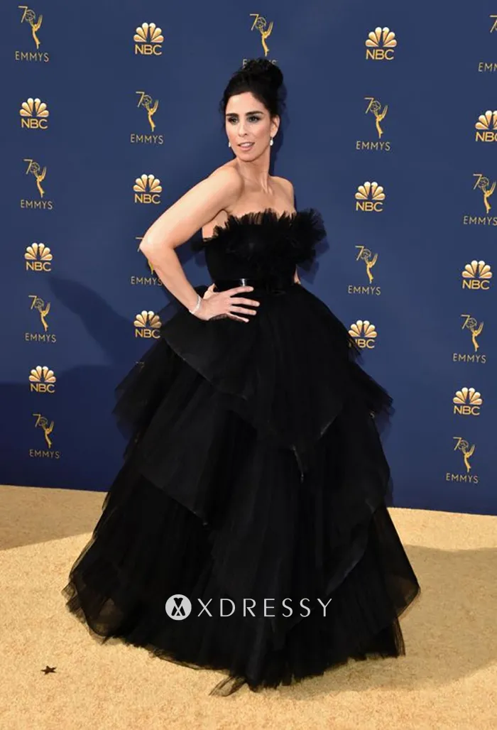 Sarah Paulson black prom ball gown at the 2018 Emmys