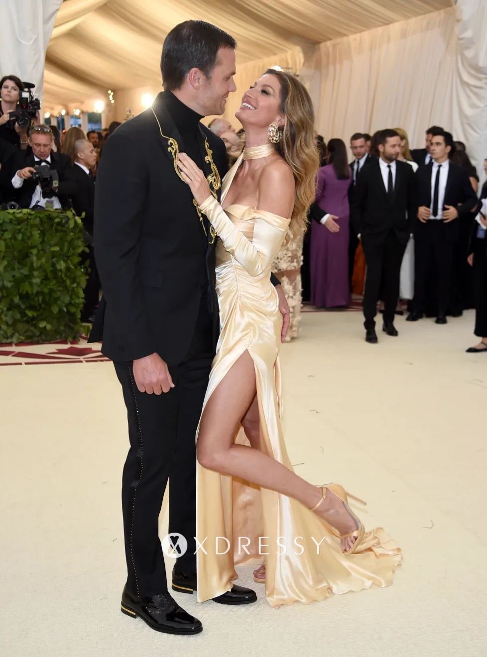 Gisele Bundchen gold satin high slit prom evening gown Gisele Bundchen gold satin high slit prom evening gown