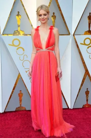 Samara Weaving pink plunging neck dress 2018 Oscars