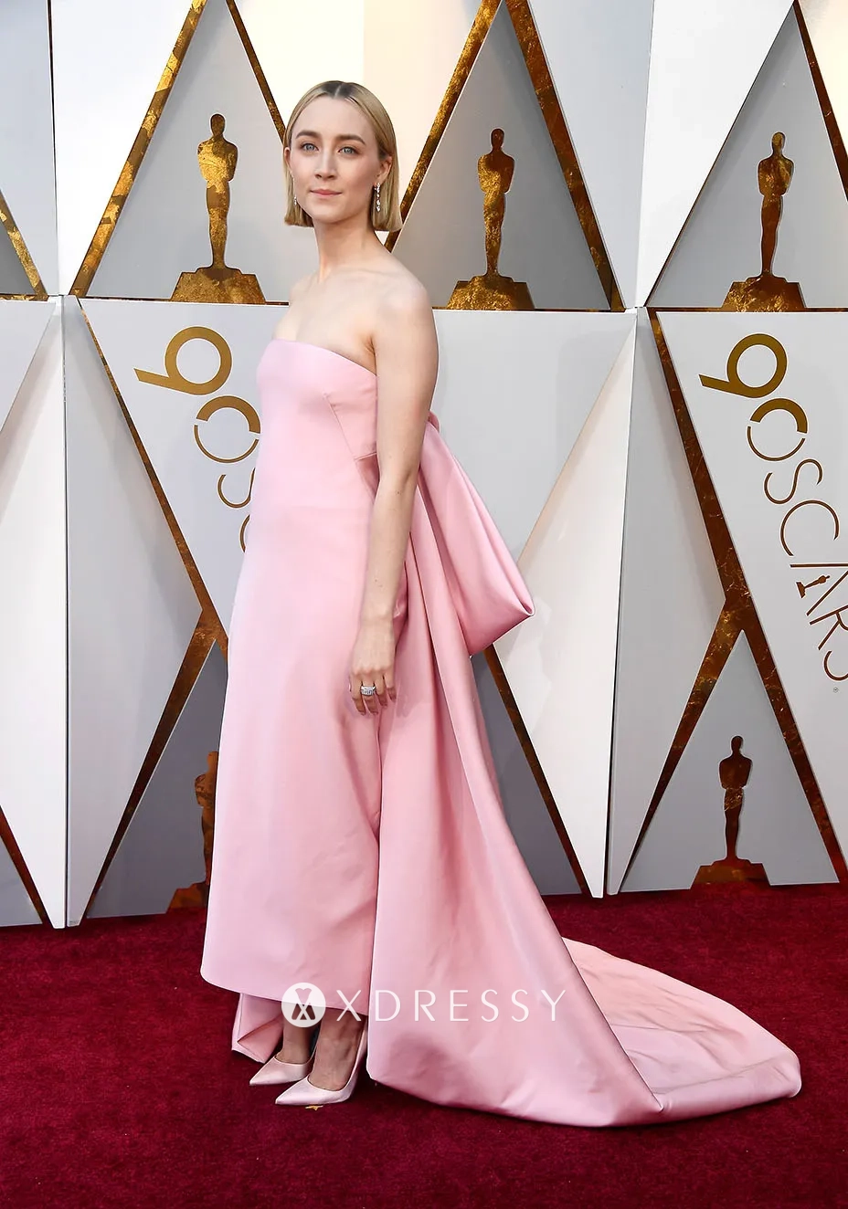 Saoirse Ronan pink strapless formal gown Saoirse Ronan pink strapless formal gown