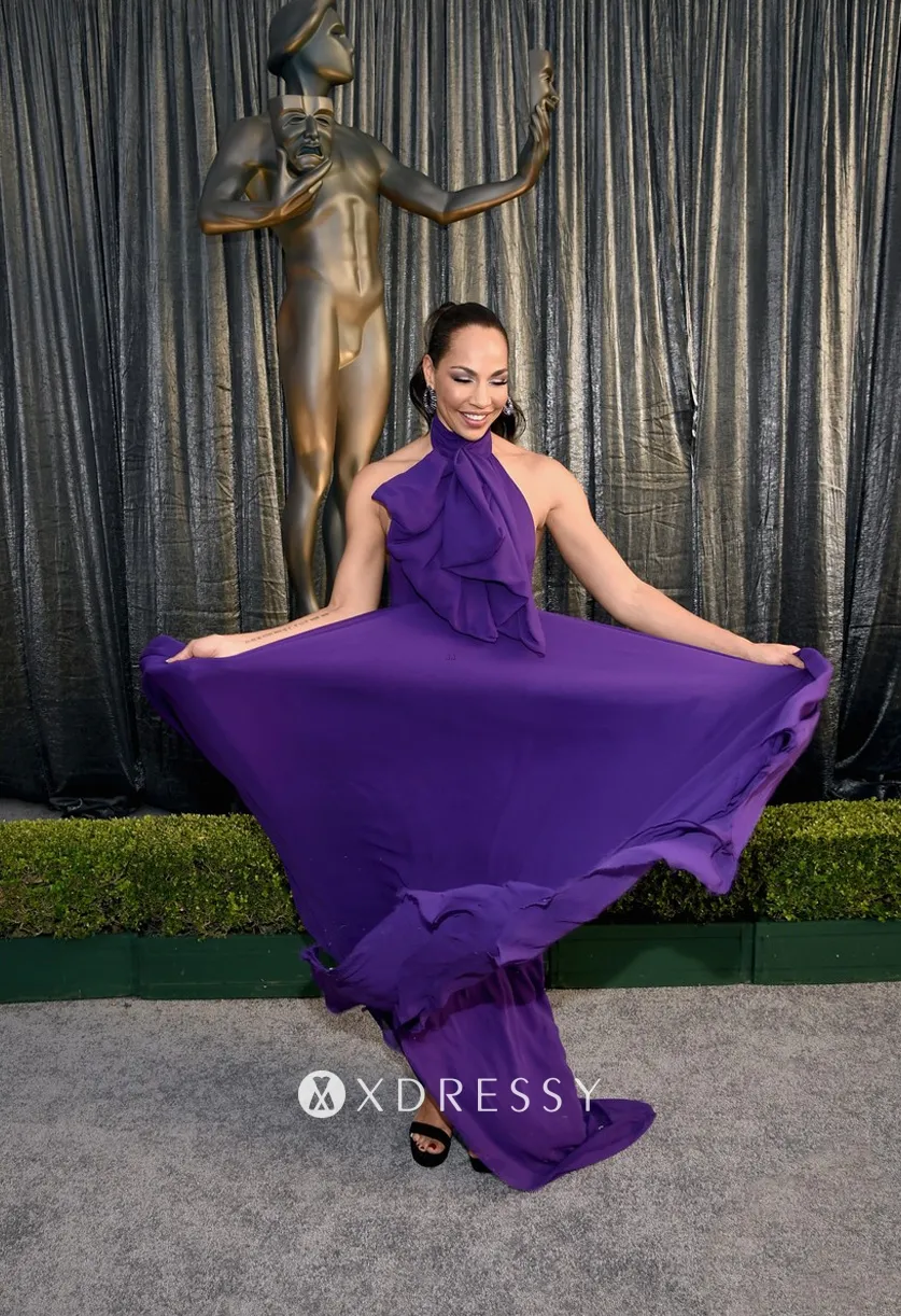 Amanda Brugel purple chiffon celebrity goen Amanda Brugel purple chiffon celebrity goen