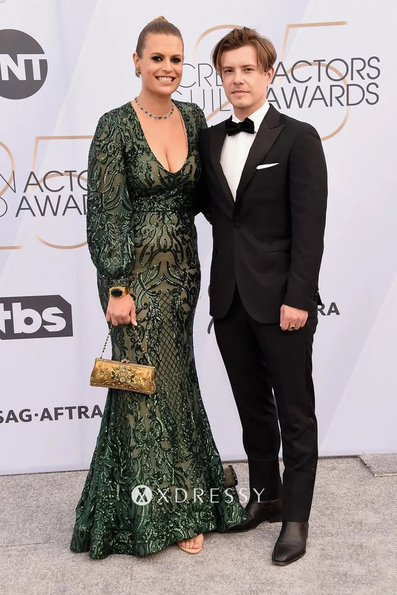 Marianna Palka dark green sequin long sleeve formal dress Marianna Palka dark green sequin long sleeve formal dress