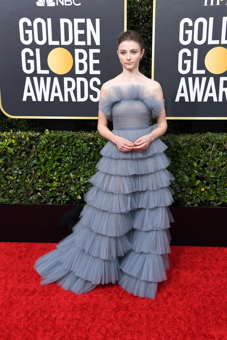 Thomasin McKenzie tirered tulle gown at the 2020 Golden Globes Thomasin McKenzie tirered tulle gown at the 2020 Golden Globes