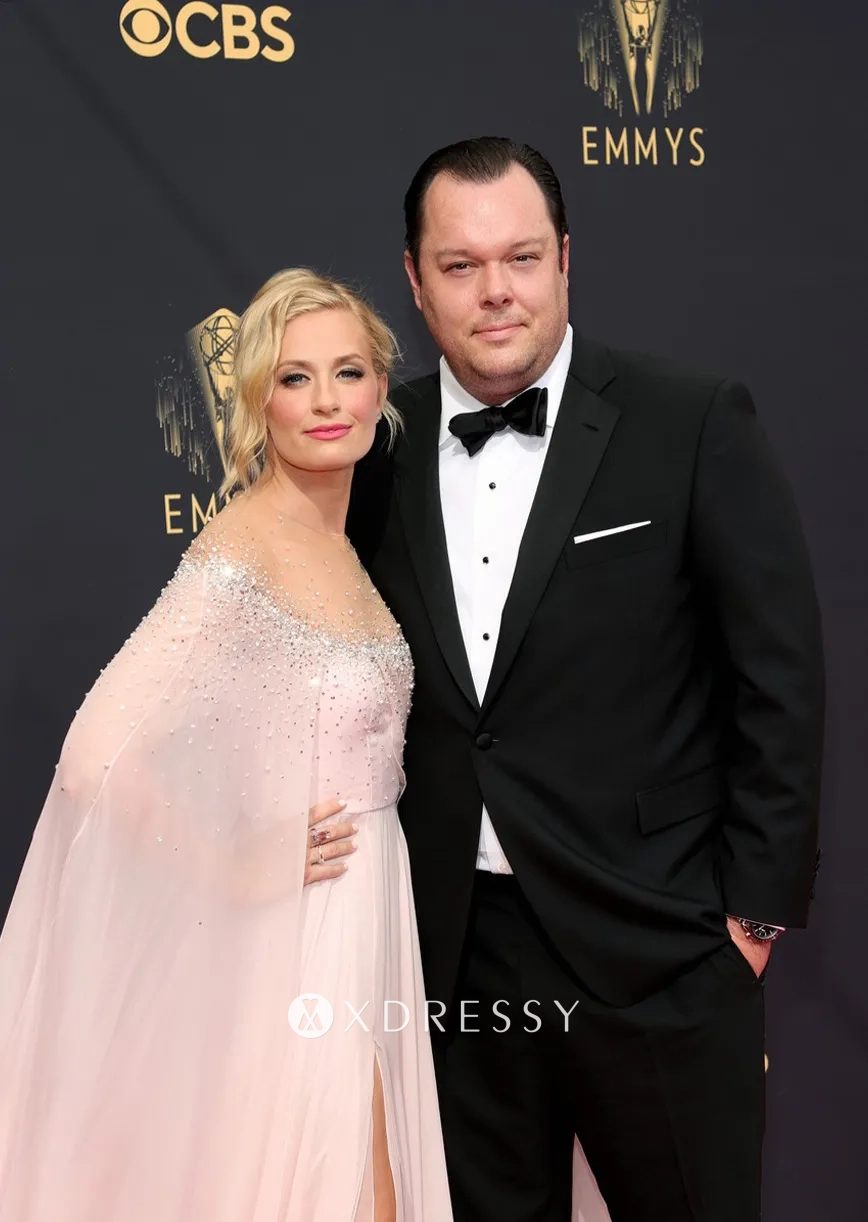 Beth Behrs crystal pink chiffon celebrity dress Beth Behrs crystal pink chiffon celebrity dress