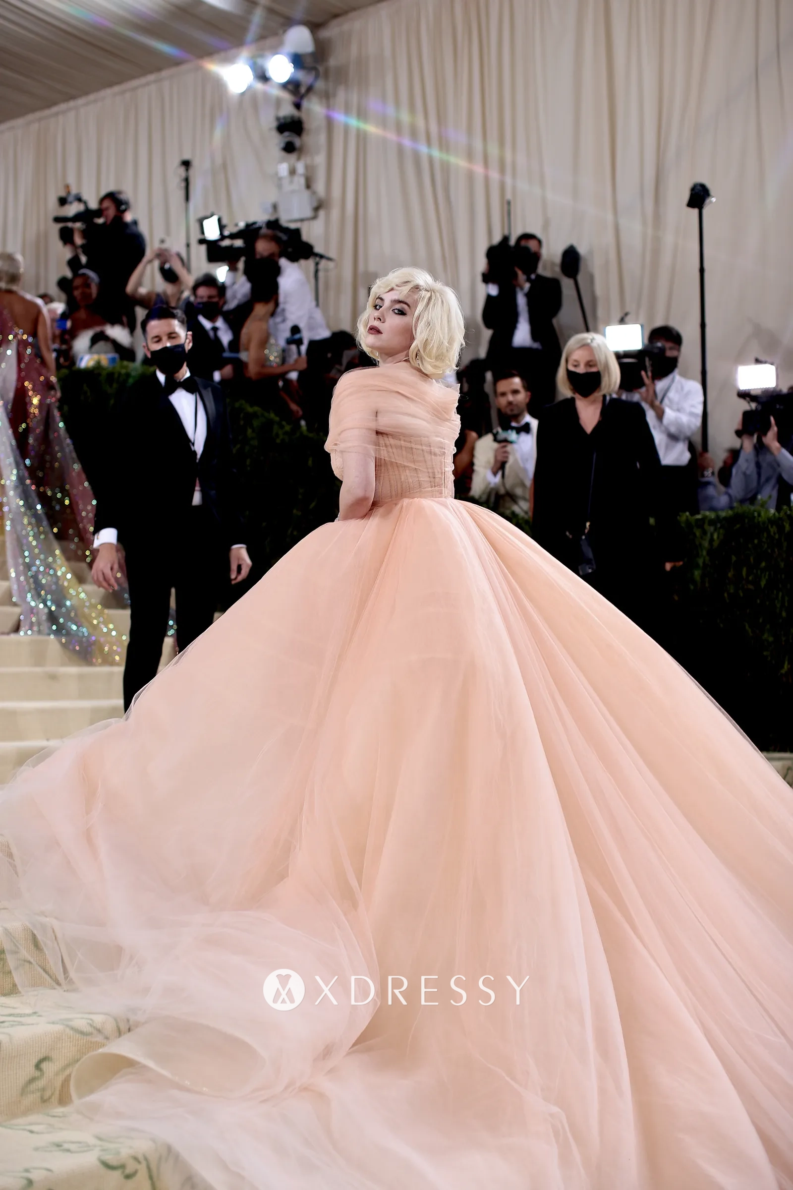 Billie Eilish off shoulder prom gown at 2021 Met Gala Billie Eilish off shoulder prom gown at 2021 Met Gala