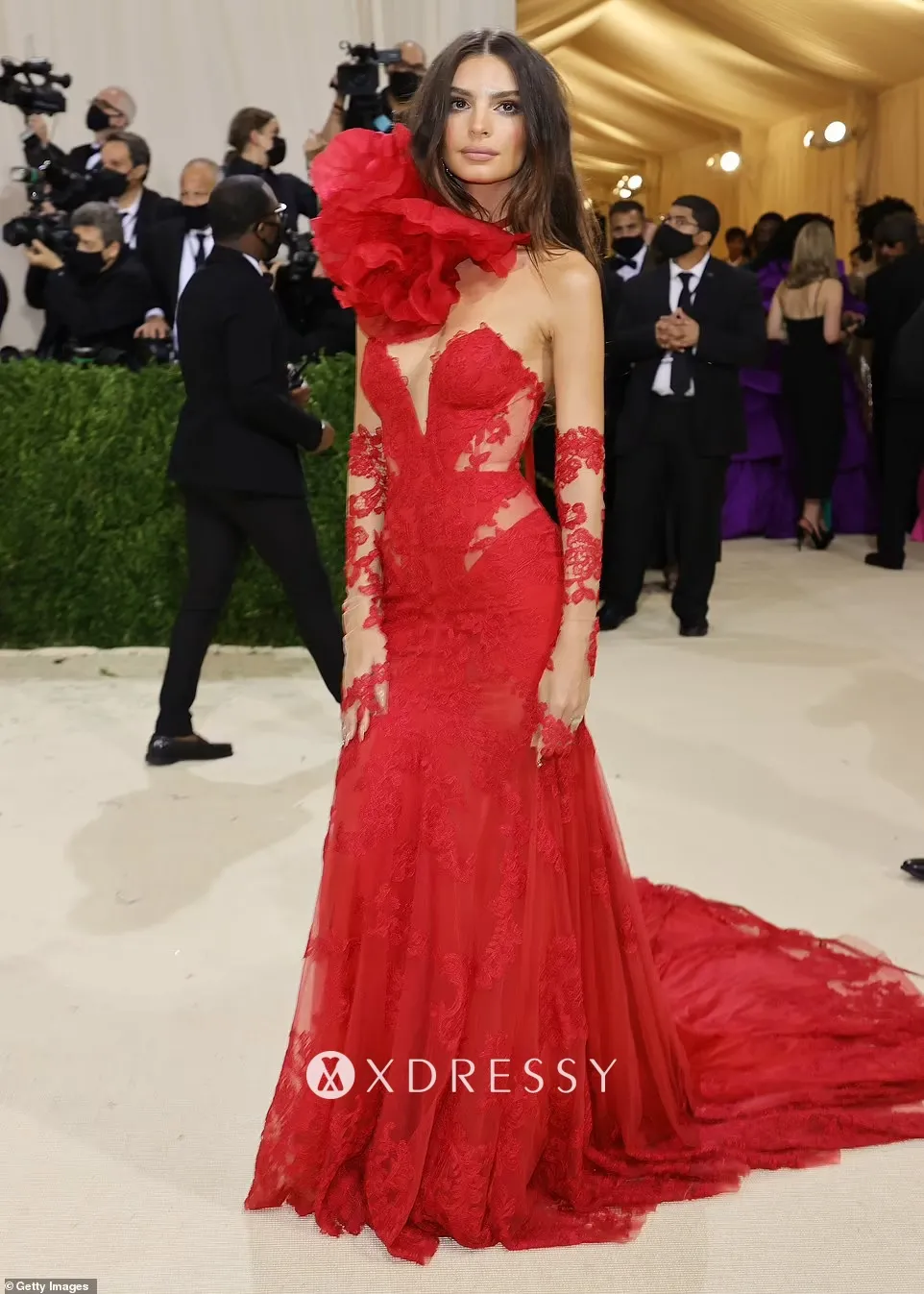 Emily Ratajkowski red pluning neck dress 2021 Met Gala