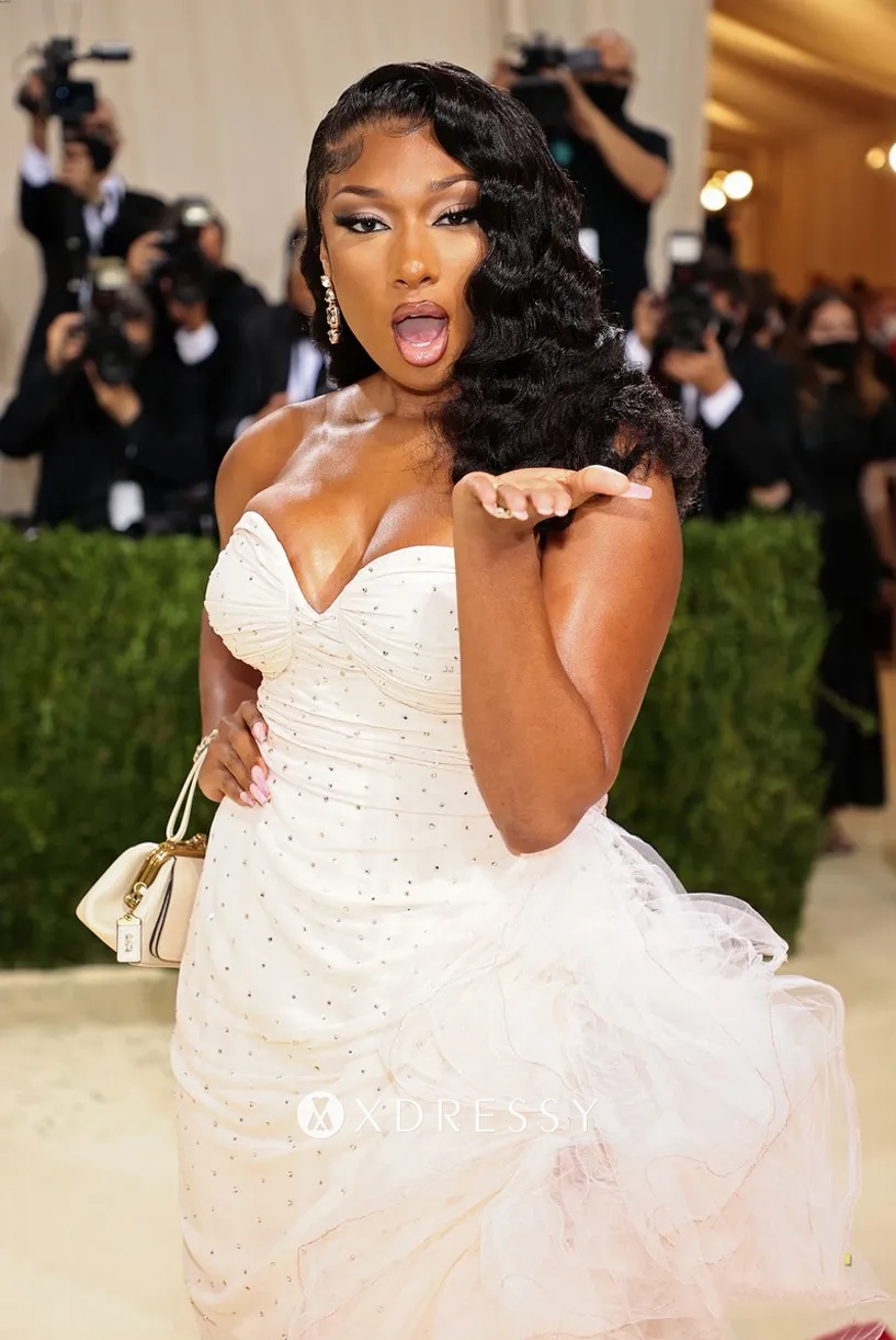 Megan Thee Stallion beaded sweetheart neck cocktail dress Megan Thee Stallion beaded sweetheart neck cocktail dress