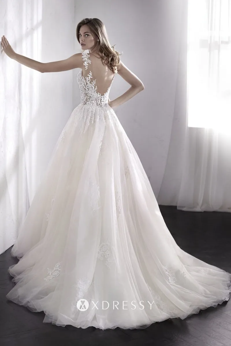ivory lace low v back tulle a line court train wedding dress