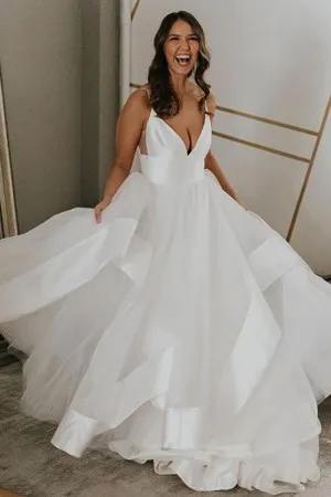 romantic v neck flounced satin tulle wedding dress