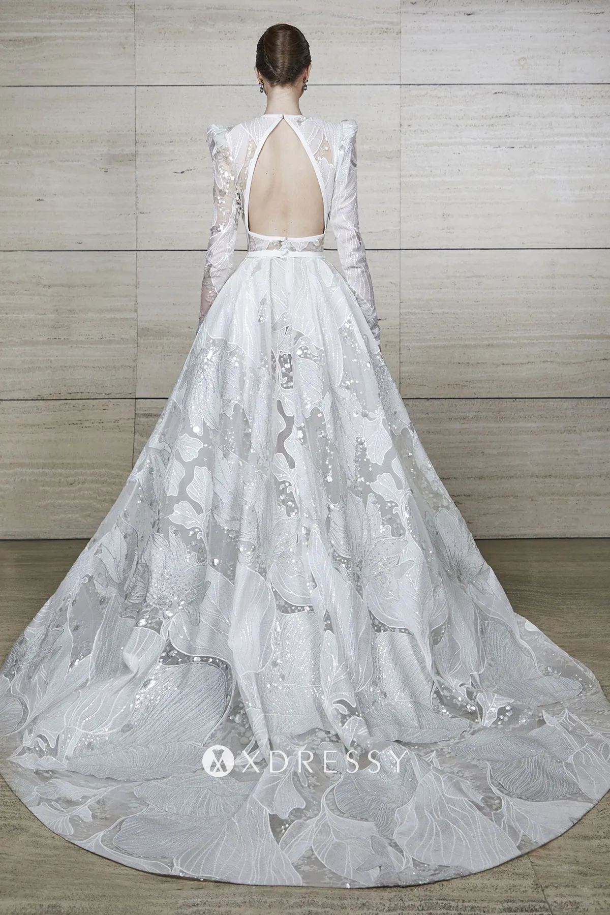 sequinned big flower lace open back wedding dress