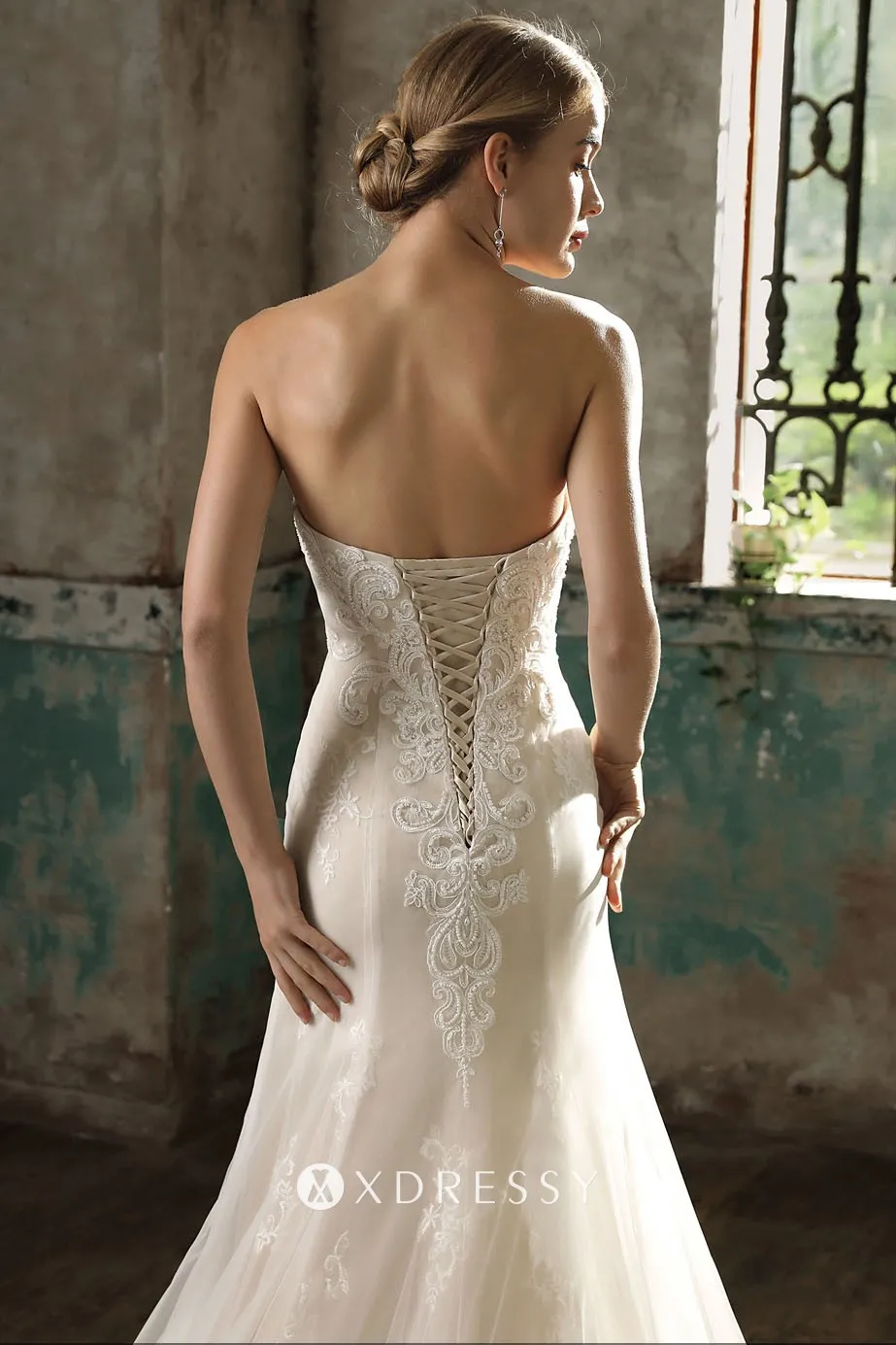 low back strapless light champagne wedding dress low back strapless light champagne wedding dress