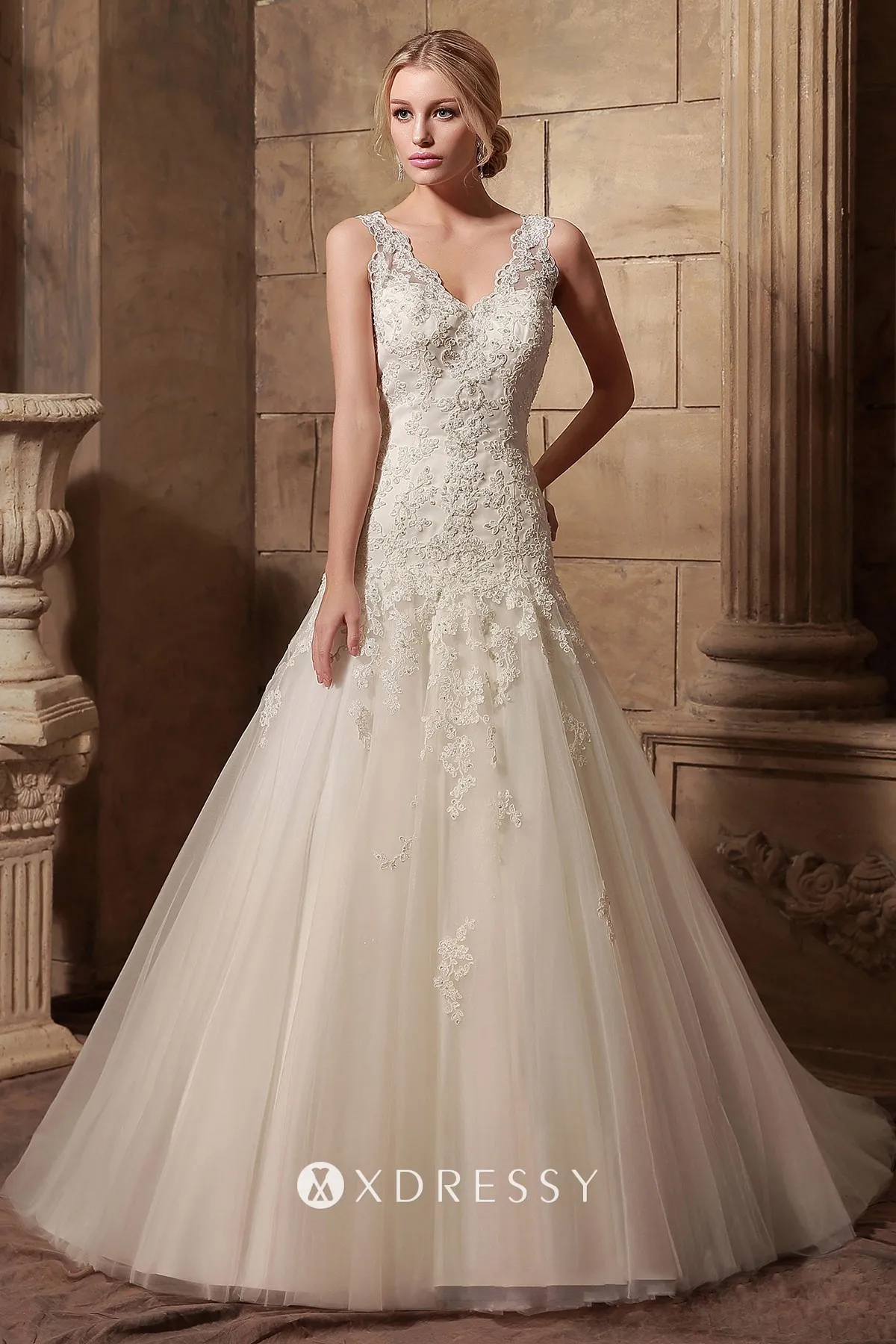 sleeveless lace tulle satin ball gown wedding dress
