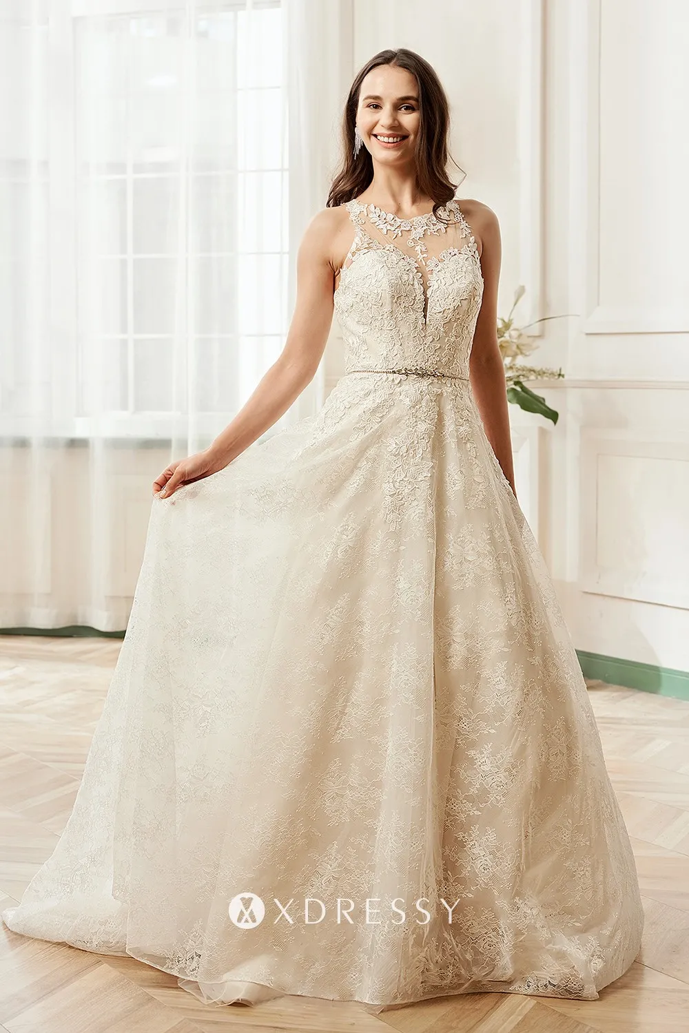 illusion lace neckline classic sleeveless wedding dress