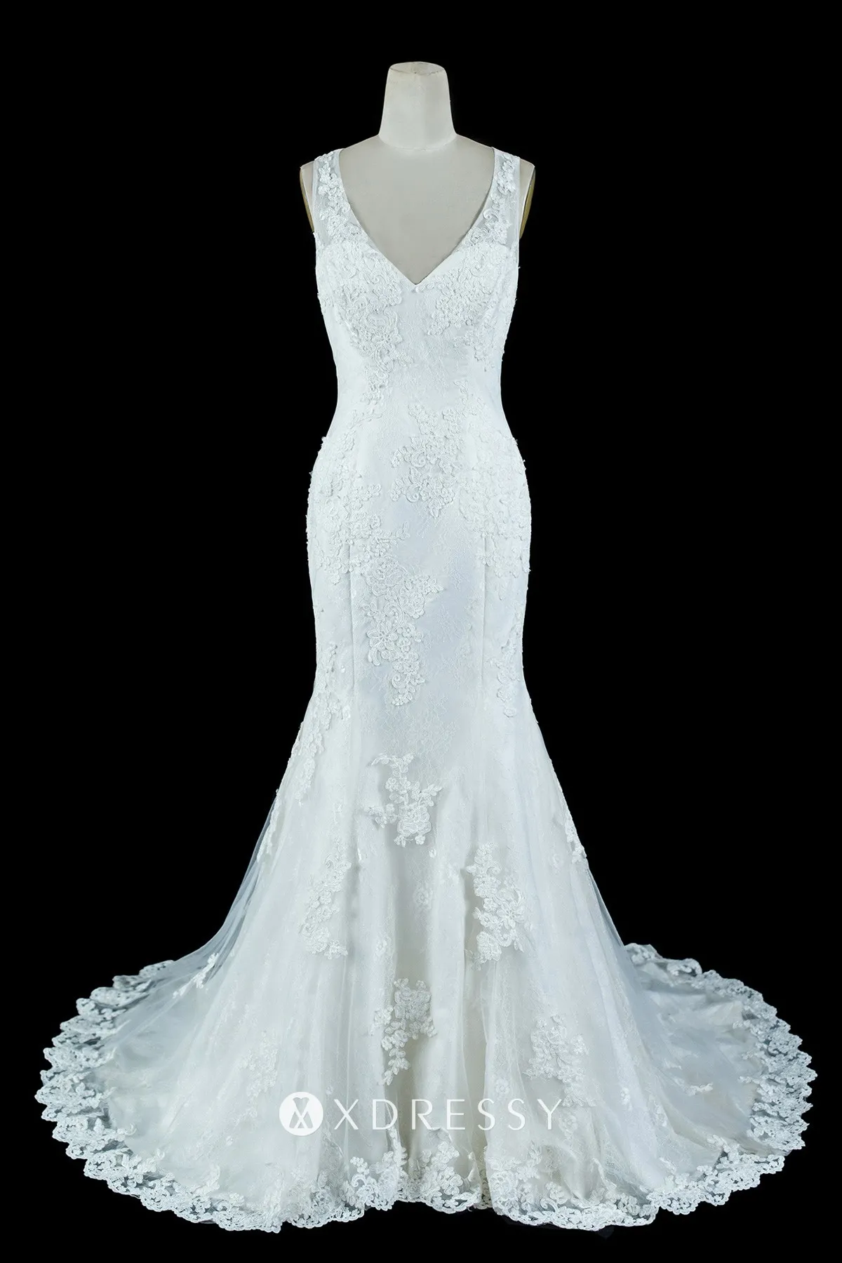 sleeveless ivory lace satin mermaid wedding dress