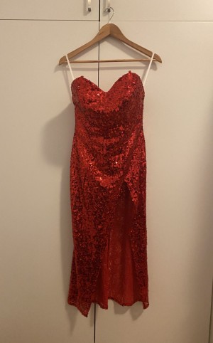 recommending buying dresses from this site